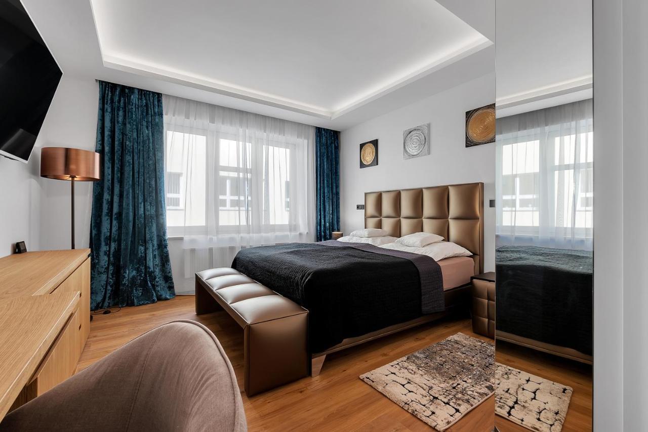 Novy Designovy Apartman S Klimatizaci Rychnov nad Kneznou Dış mekan fotoğraf
