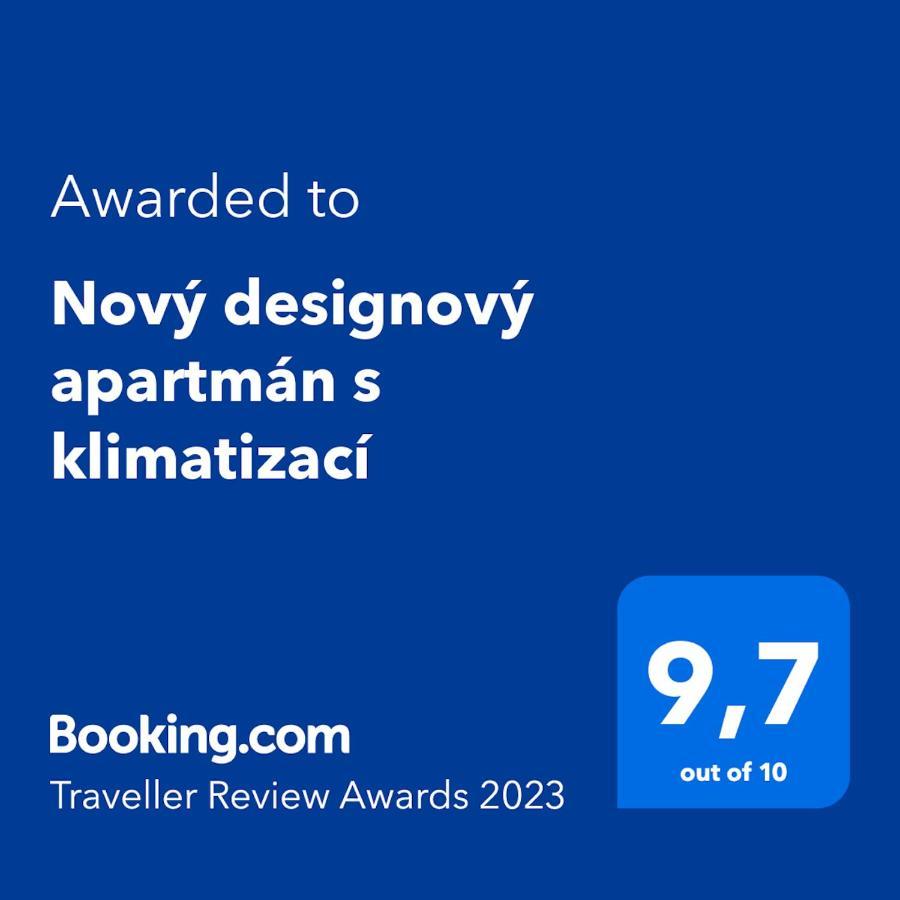 Novy Designovy Apartman S Klimatizaci Rychnov nad Kneznou Dış mekan fotoğraf